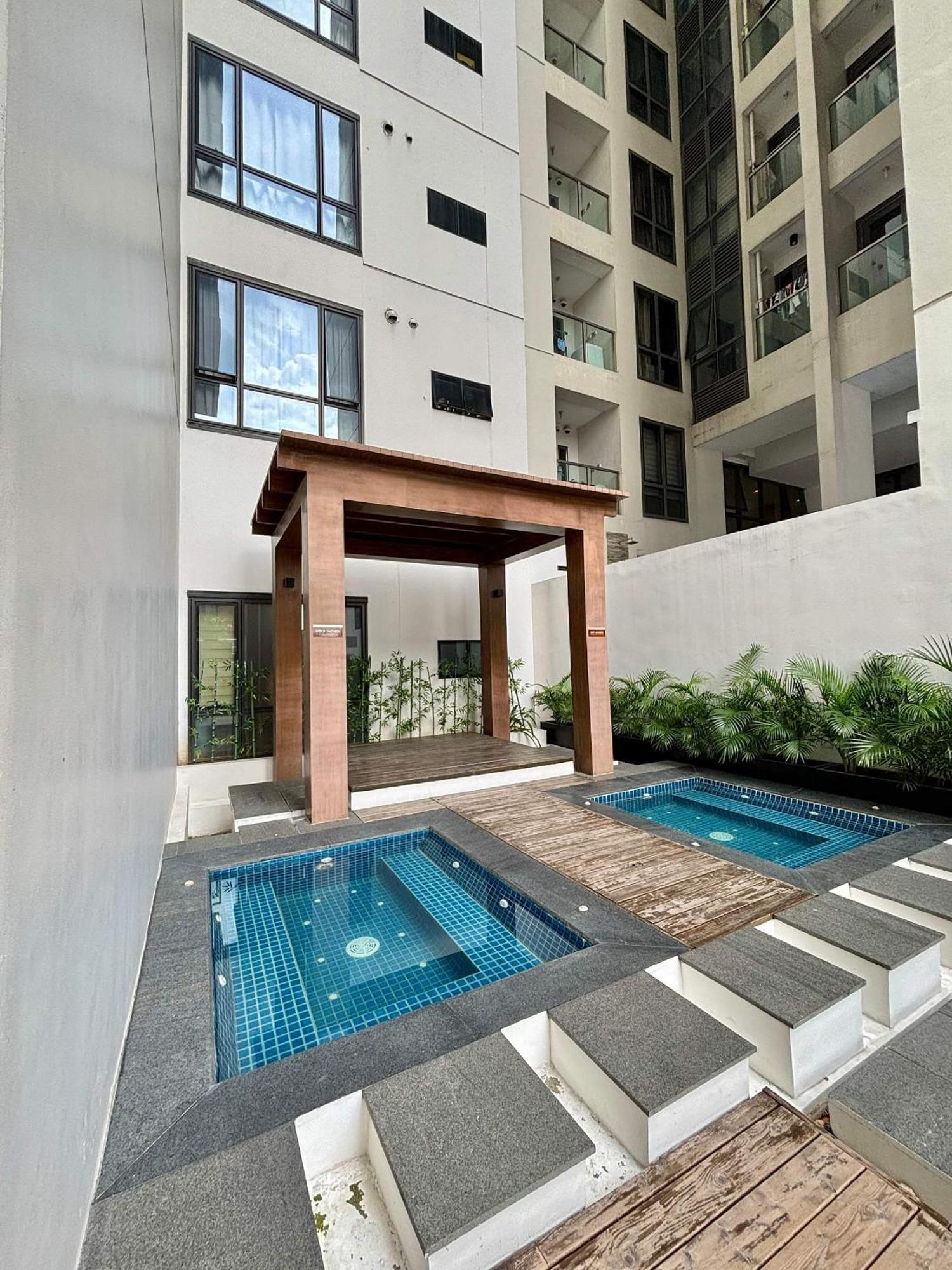 Greenbelt Hamilton Tower 1 San Pedro Makati Eksteriør billede
